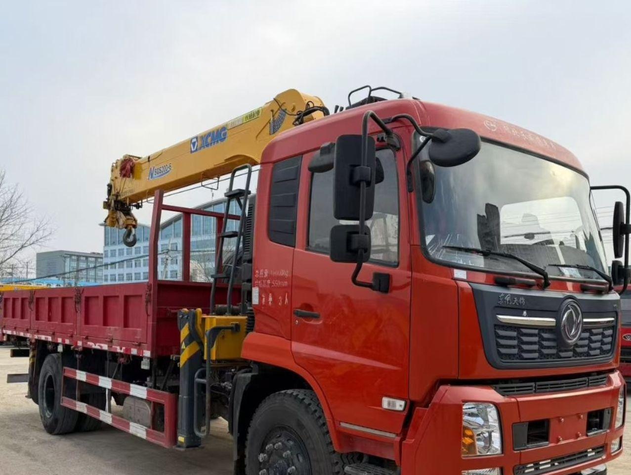 沧州地区处理东风 天锦 随车吊 国5