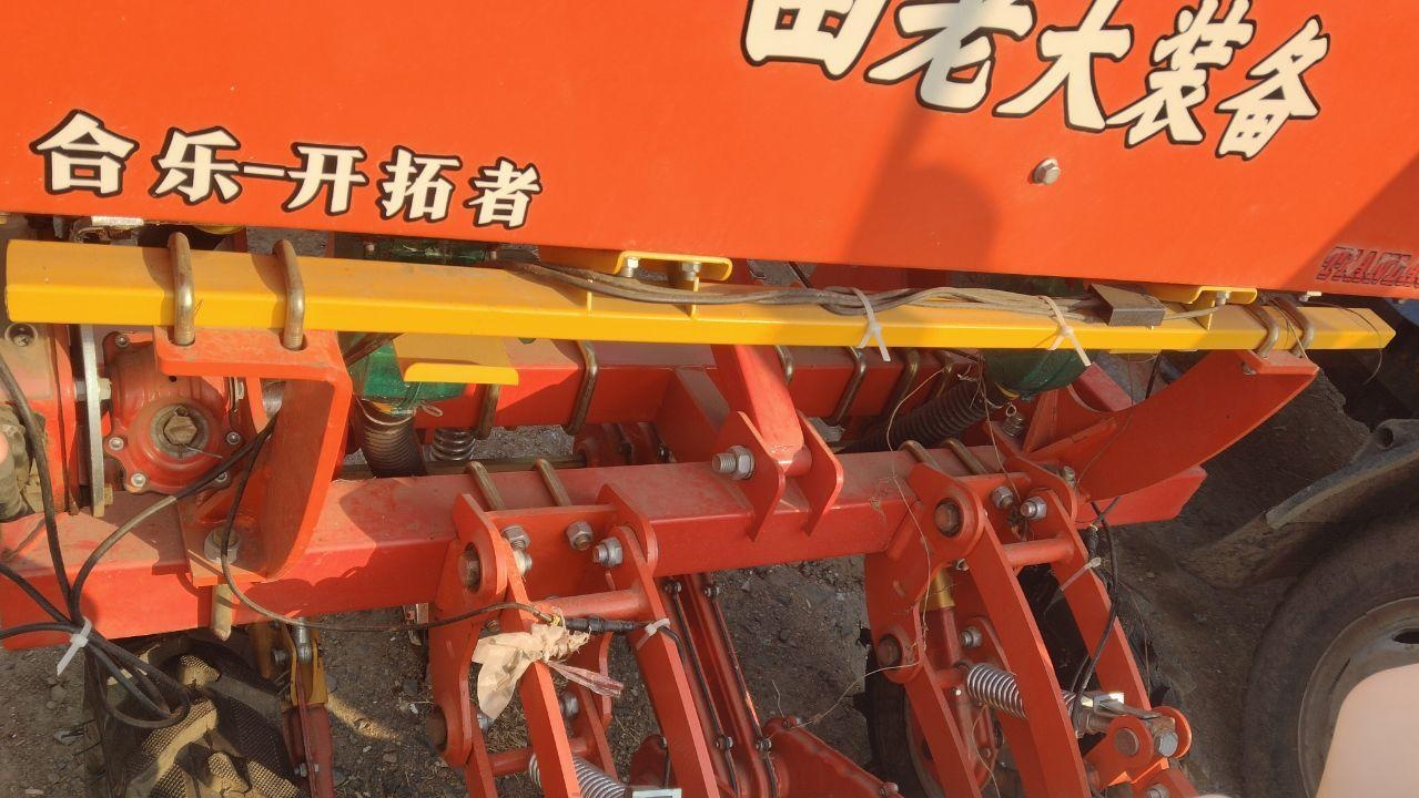 阜新地区处理出售25年田老大免耕机