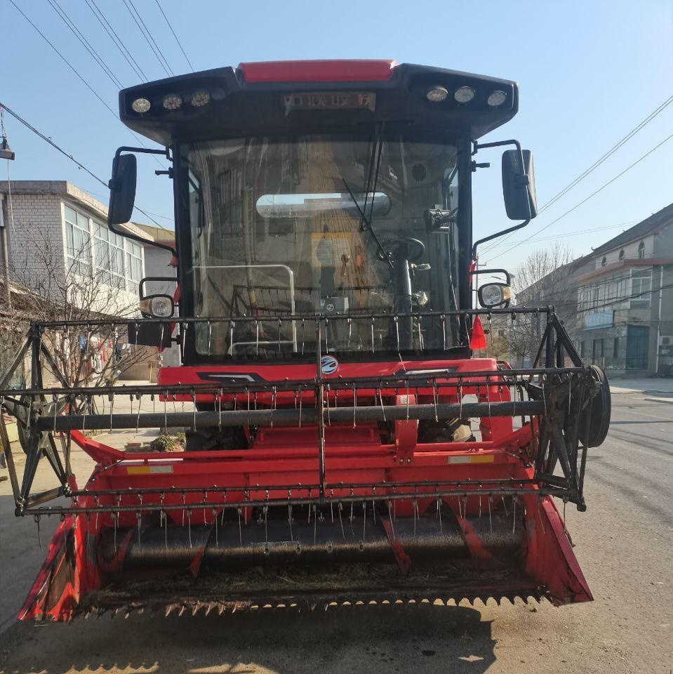 淄博市地区处理22年小麦收割机