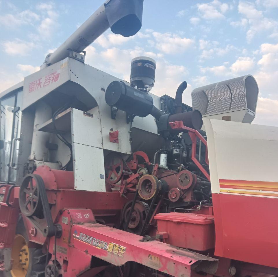 潍坊市地区处理雷沃GE80收割机