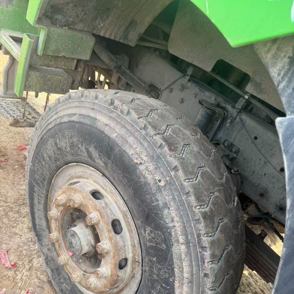 郑州市地区处理解放自卸车