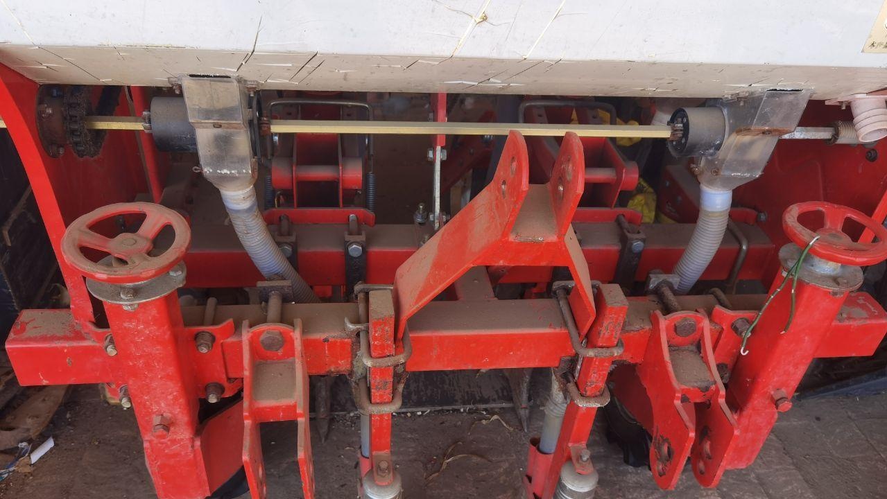 阜新地区处理出售玉米播种器