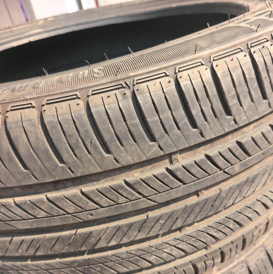 鹤岗地区处理235-45-18四季胎