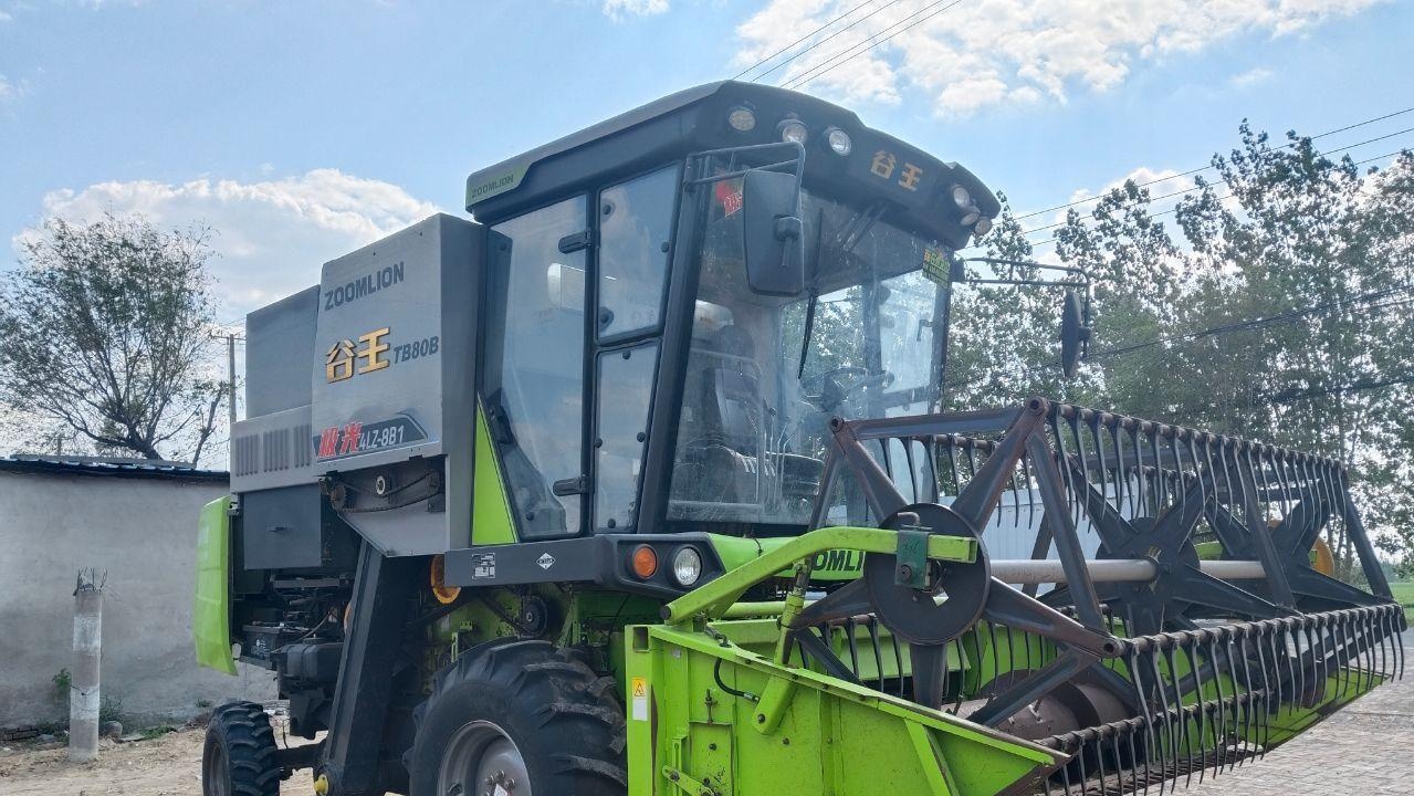 滨州市地区处理极光80小麦收割机