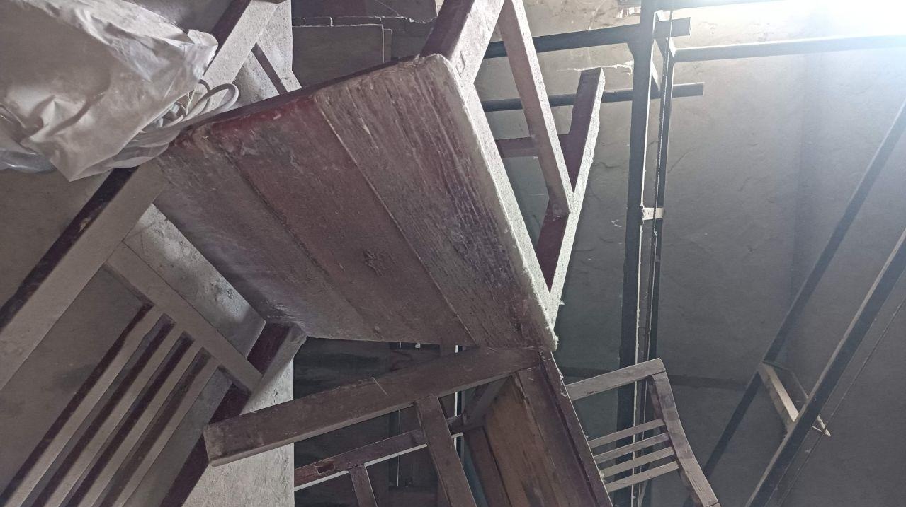 三门峡市地区处理卖二手旧门窗 就桌椅板凳等