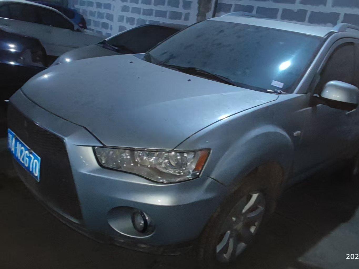 3月27日武汉三菱欧蓝德（鄂AN2G70）一台招标公告