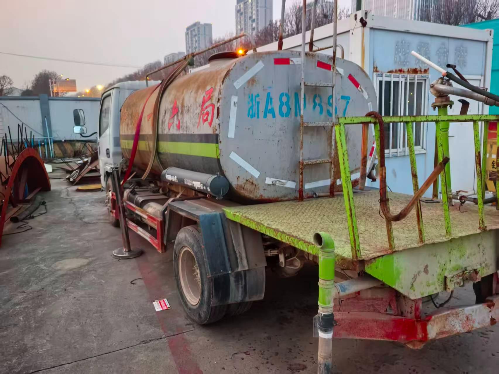 3月17日徐州洒水车一辆招标公告