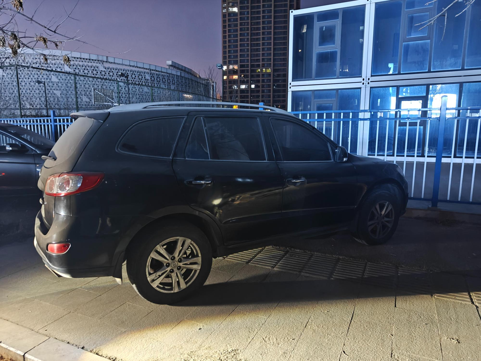 3月21日银川现代越野车一批招标公告