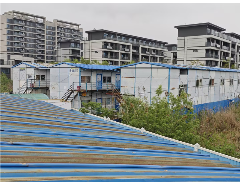 中铁十一局集团建安公司设备与周转材料管理中心活动板房出售