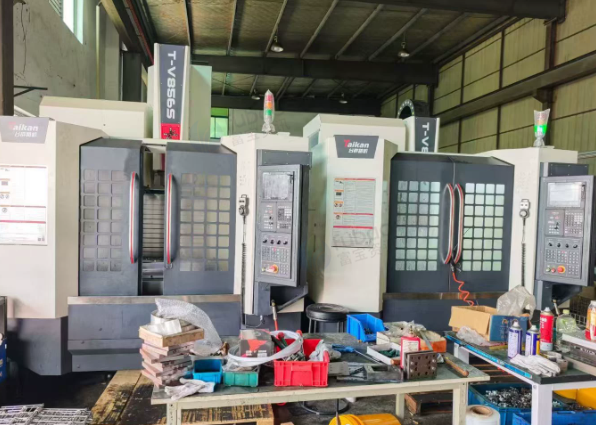 无锡市地区工厂处理台群856S加工中心2台