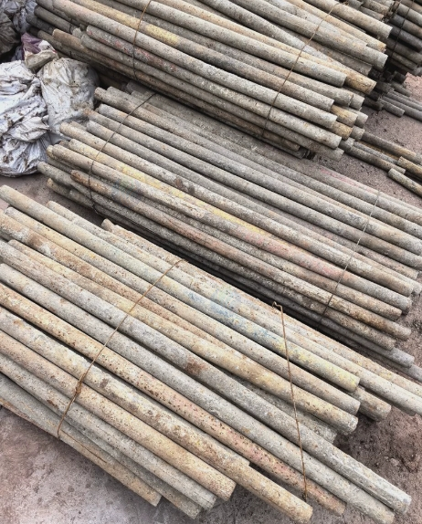遵义市地区个人处理大量工程用钢管，扣件，顶托
