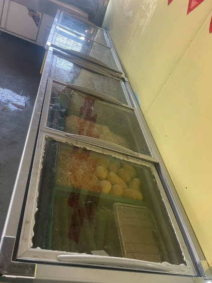 日照市地区处理冰柜2台