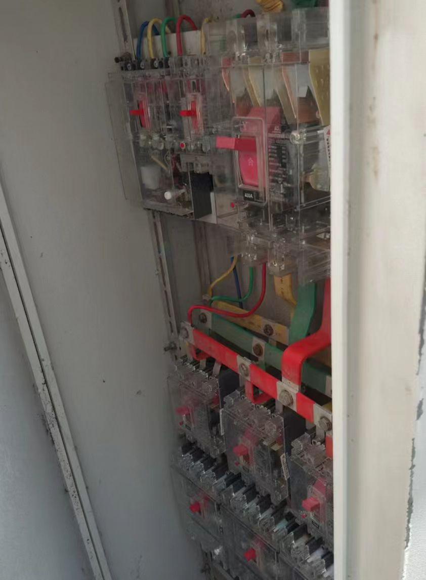 许昌市地区处理工地用配电箱一套