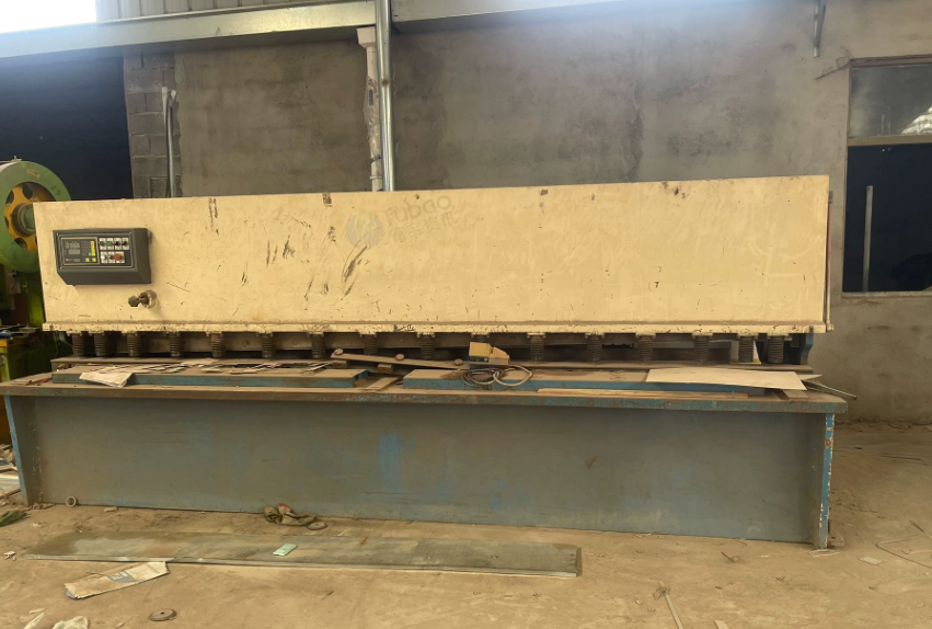 宿迁市地区工厂处理QC12Y-8×4000液压闸式剪板机