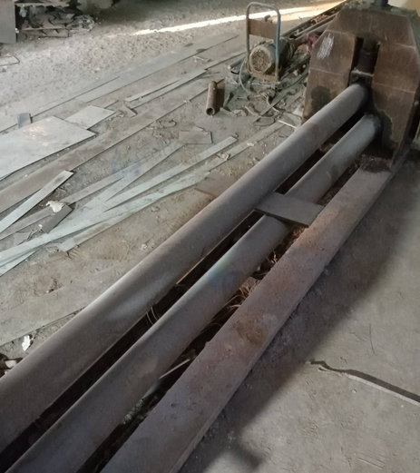 徐州市地区工厂处理实心轴卷板机等设备