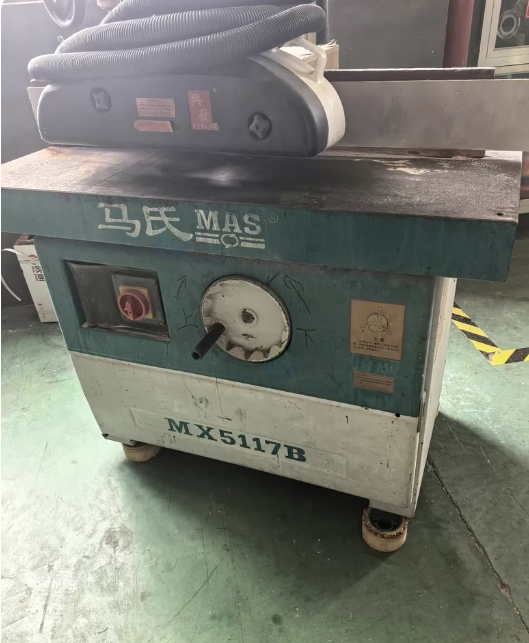 杭州地区工厂处理马氏MAS MX5117B立铣机