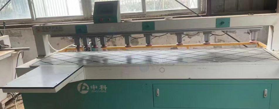 滁州市地区工厂处理封边机、开料机、打孔机、推台锯等全屋定制生产机器