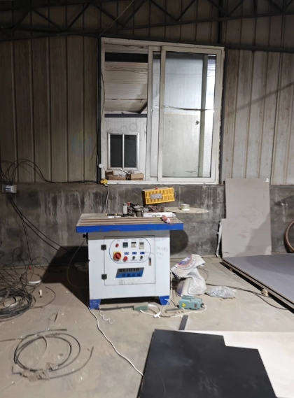 德阳市地区个人处理全屋定制正常生产线、开料机、封边机已加装侧孔、手工封边机等