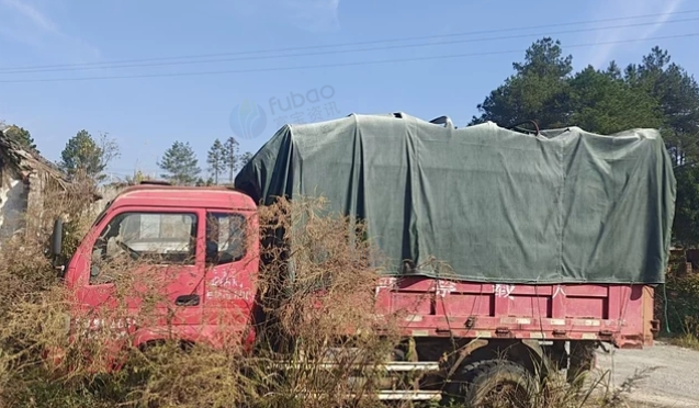 黔南地区处理红色南骏牌自卸货车