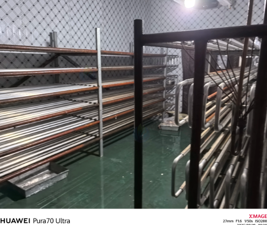 保定市地区处理三套冷冻机组整体冷库